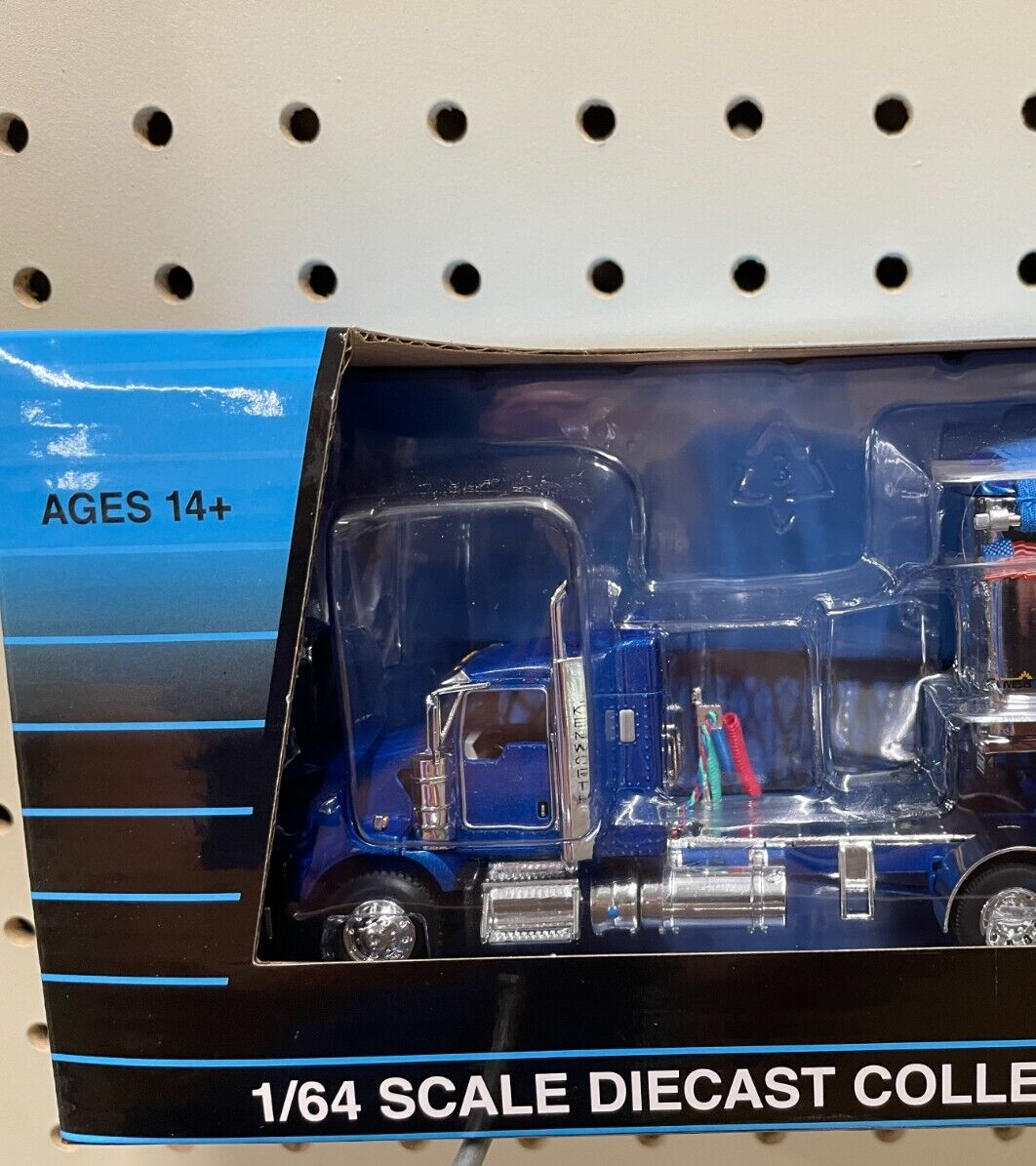 1/64 DCP Blue Metallic/Chm 1:64th scale Kenworth T800 TRUCK ONLY