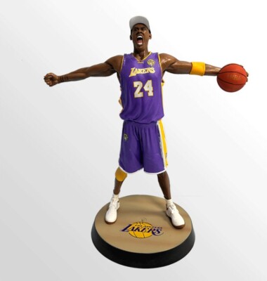 New Basketball Star Lakers Kobe Bryant Roaring 34cm PVC Figure