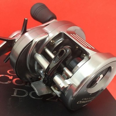 SHIMANO CALCUTTA CONQUEST DC200 2020 Right Handle Bait Reel