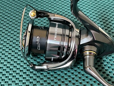 NEW SHIMANO 24 TWIN POWER 4000 PG SPINNING REEL 4.4:1 *1-3 Days