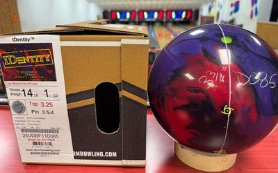 14 lb STORM IDENTITY B-C-P BOWLING BALL - UNDRILLED - NEW IN BOX