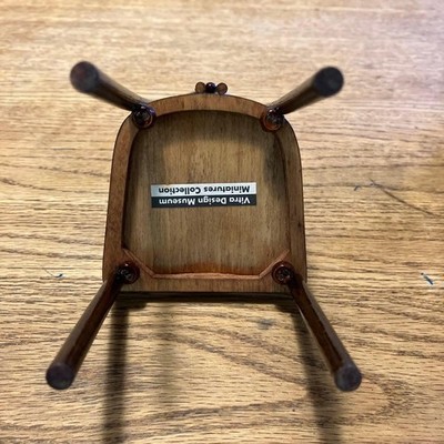 Vitra Design Museum Miniature Seven Ball Chair Josef Hoffmann No