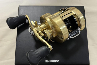 Shimano Calcutta Conquest Bait Reel Fishing Reel 101HG (Left
