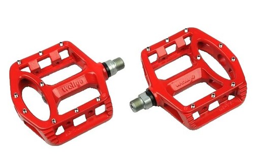 Wellgo WPD-95B Aluminum Clipless Platform Pedals with 9/16
