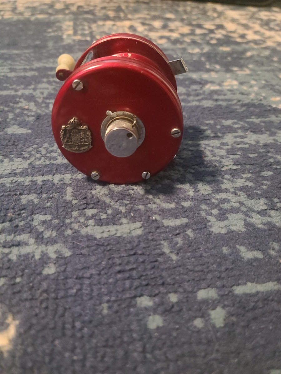 VINTAGE ABU GARCIA AMBASSADEUR 5000 RED FISHING REEL SWEDEN 1962