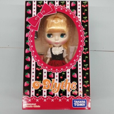 Neo Blythe Cousin Olivia Doll in 2008 Takara Tomy w/Box New from