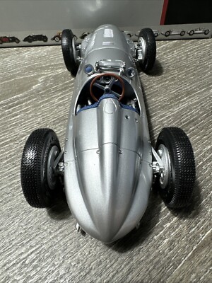 1/18 Scale CMC Mercedes Bemz W165, 1938 Der grosse Sieger Von