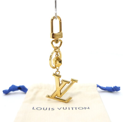 Authentic LOUIS VUITTON LV Facettes Key Holder Bag Charm M65216