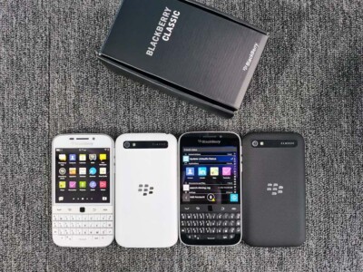 Unlocked BlackBerry Classic Q20 16GB 4G Keyboard Smartphone from
