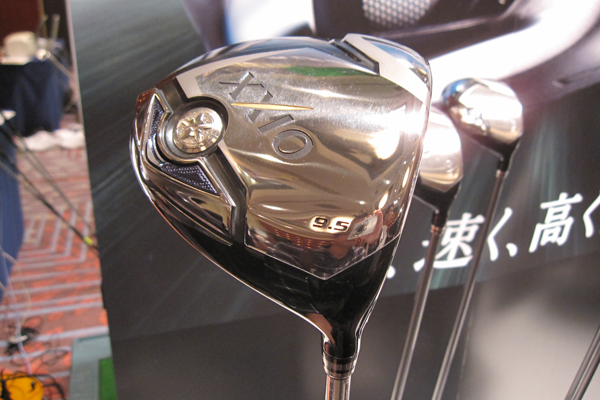 7代目「ゼクシオセブン」は打ちやすく飛ばせる｜GDO ゴルフ