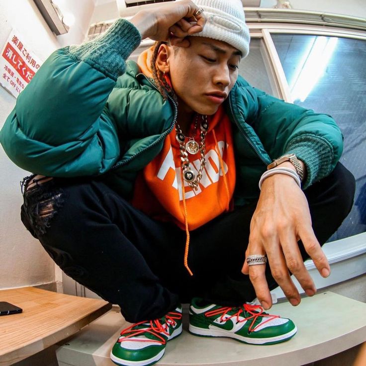 だいち on Instagram: “¥ellow bucks #yellowbucks #tttg”