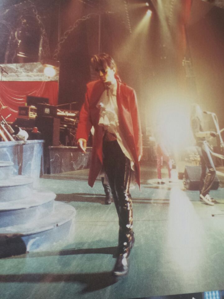 90年代の高見沢俊彦さんのルックスの特徴&若い頃、昔。の画像