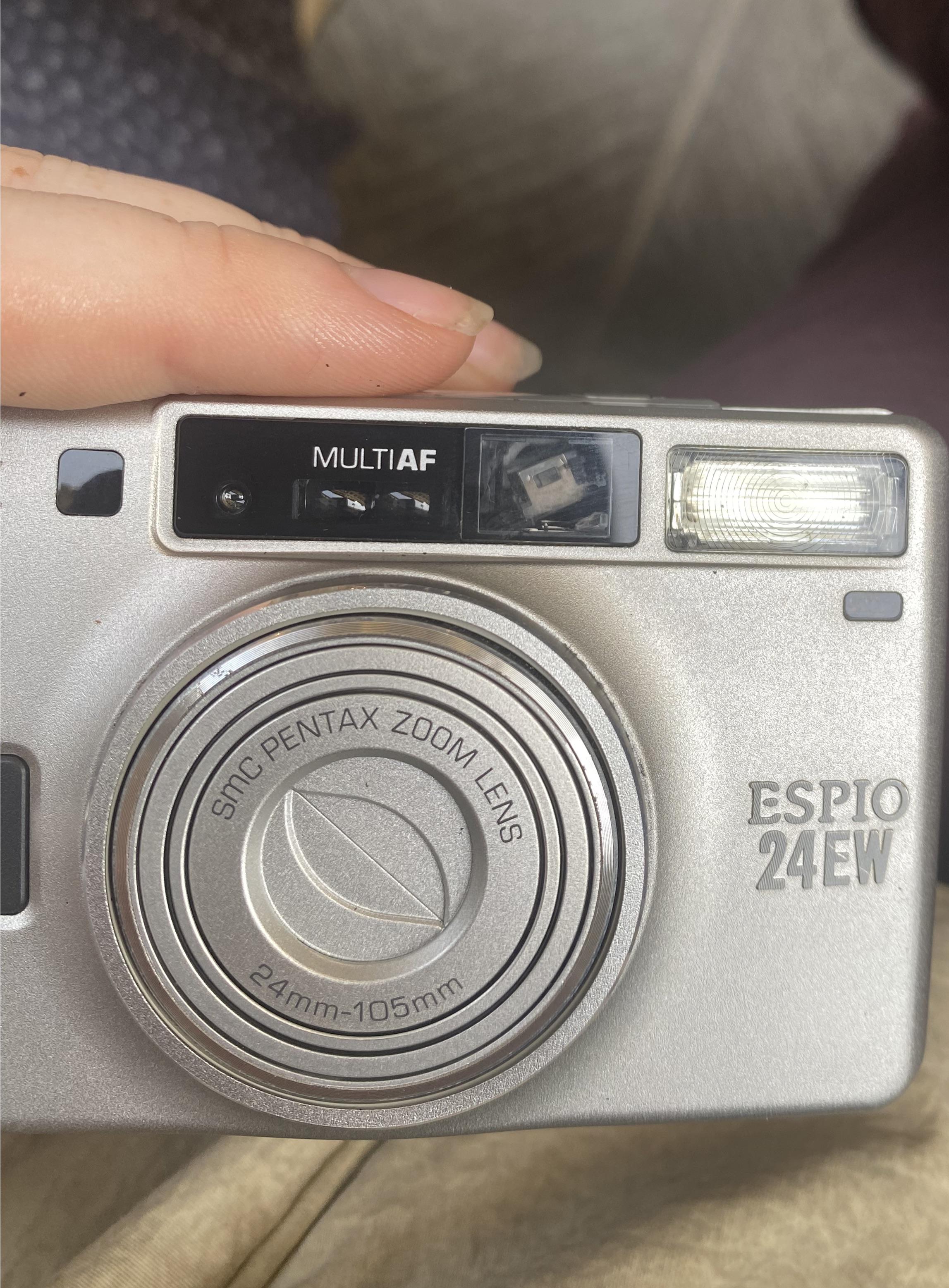 Loose viewfinder - Pentax Espio 24EW : r/AnalogCommunity