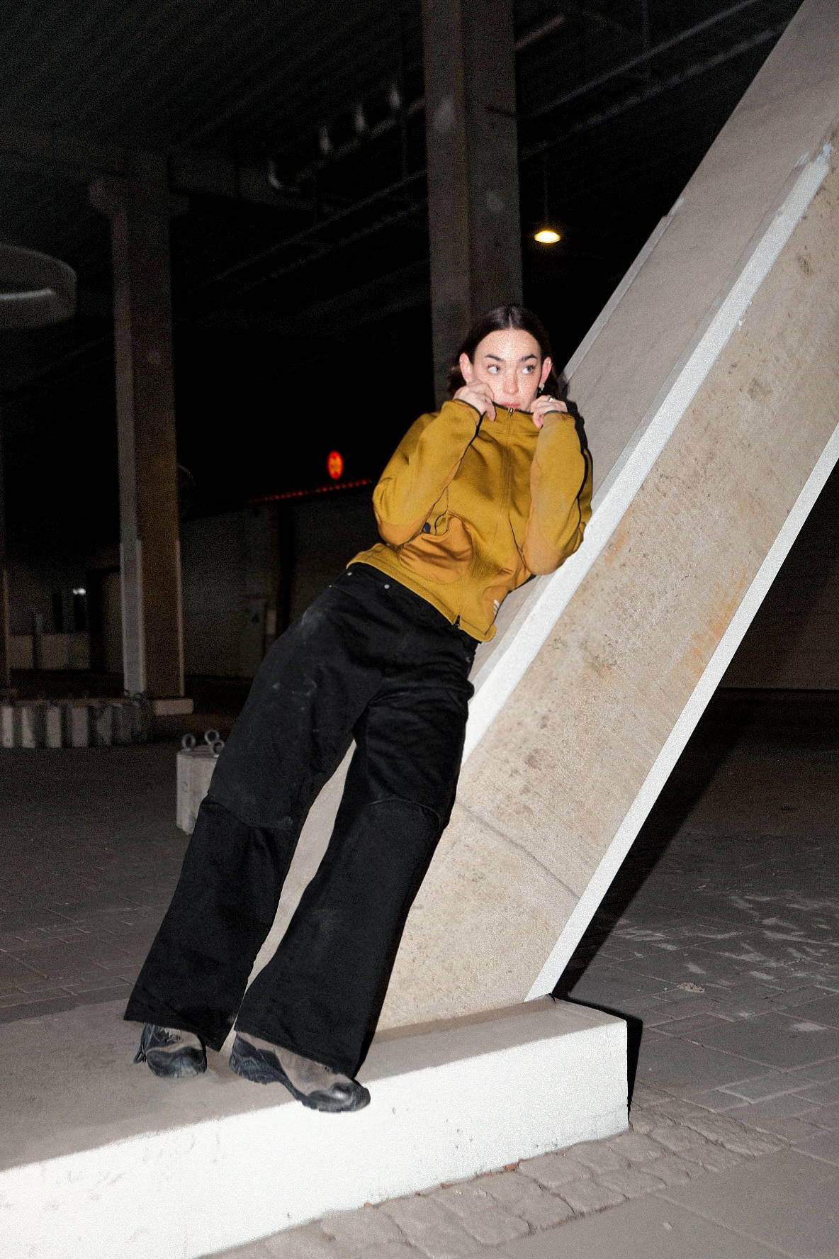 Pleated Knee Baggy Pants – FIFTH GENERAL STORE