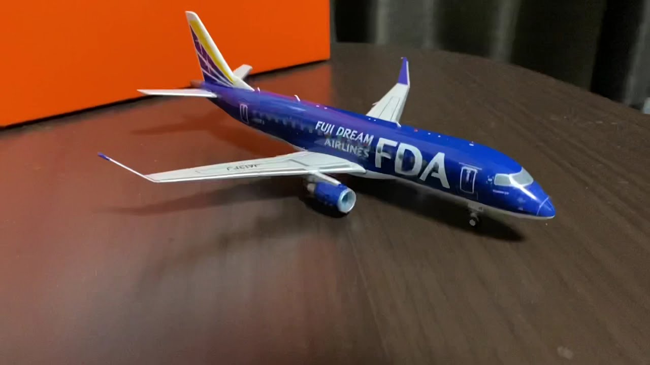 飛行機模型] フジドリームエアラインズ FDA 1/200 模型 - YouTube
