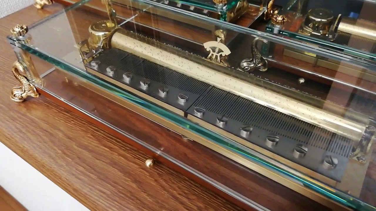 Canon - J. Pachelbel 144 Note Music Box - YouTube