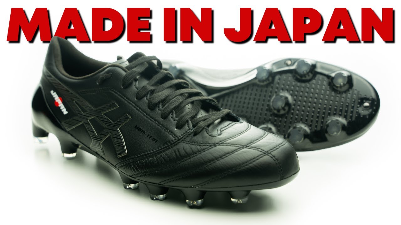 The Leather Football Boot You SHOULD TRY | ASICS DS Light X-Fly 4