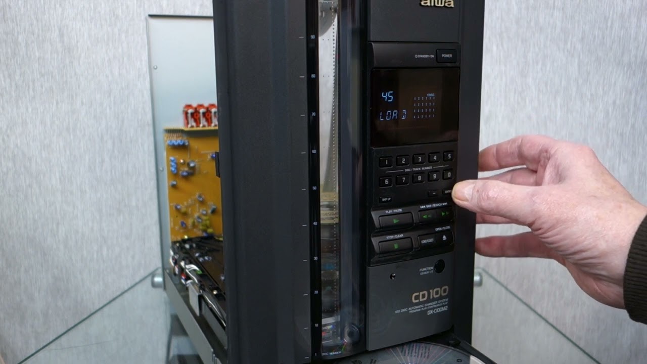 Aiwa DX C100M2 100 CD - YouTube