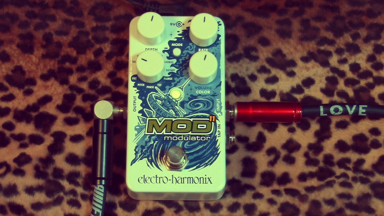 Electro-Harmonix MOD 11 Modulation pedal of warbly cosmic love