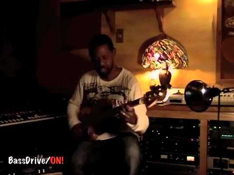 A.Y.A] Dwayne Smitty Smith - Front gate Bass Drive (AYA Pedals