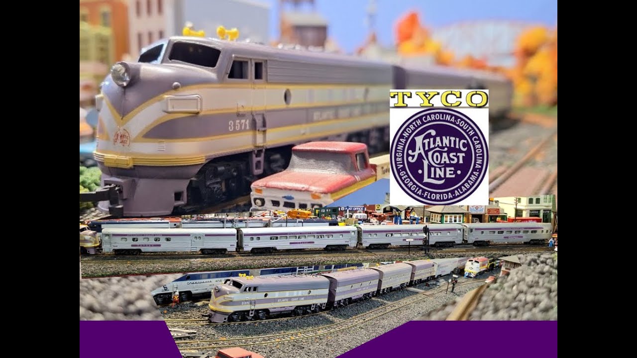TYCO 1960's Atlantic Coast Line F9 A-B-B-A & passenger set - YouTube