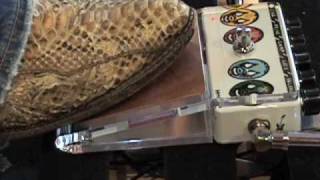 Zvex Fuzz Probe Guitar effects pedal demo with Gibson Les Paul