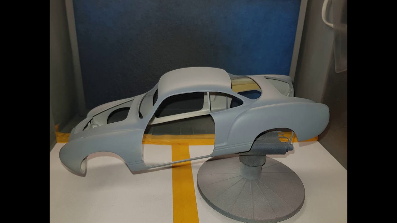 Revell VW Karmann Ghia 1.16 part 1 - YouTube