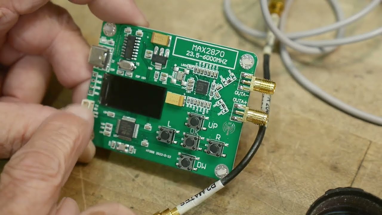 1885 MAX2870 6GHz Signal Generator - YouTube