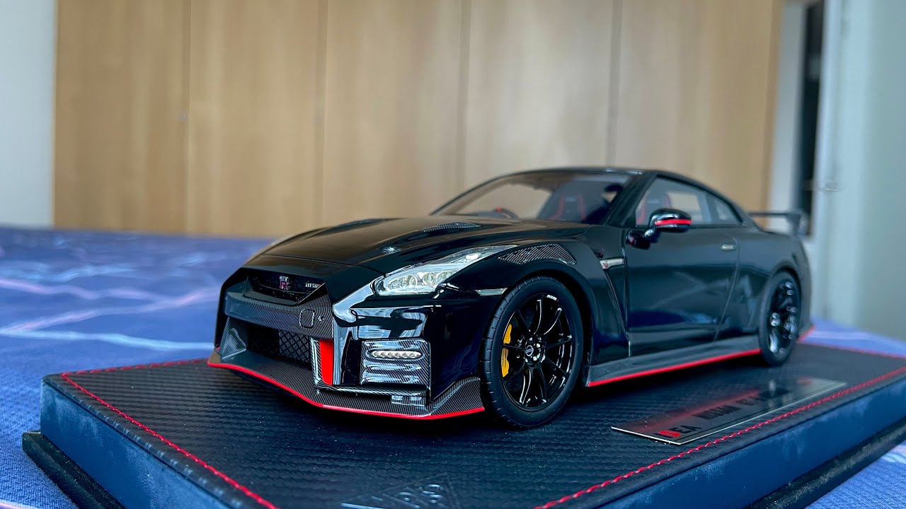 Make Up Nissan GT-R Nismo Black 1:18 Scale (Unboxing) - YouTube