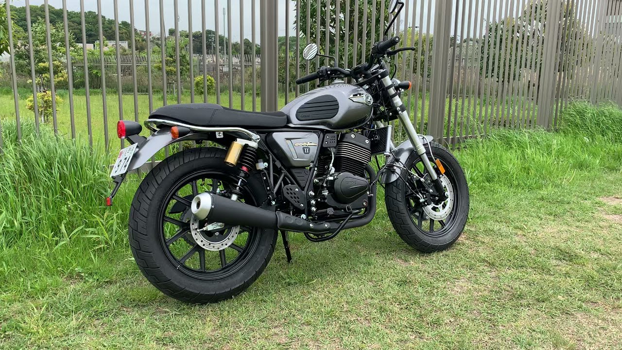 バーチカルツインサウンドが心地良い！GPX レジェンド250ツインⅡは