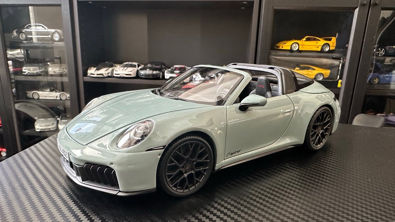 1:18 Porsche 911 Targa GTS by Maisto - YouTube