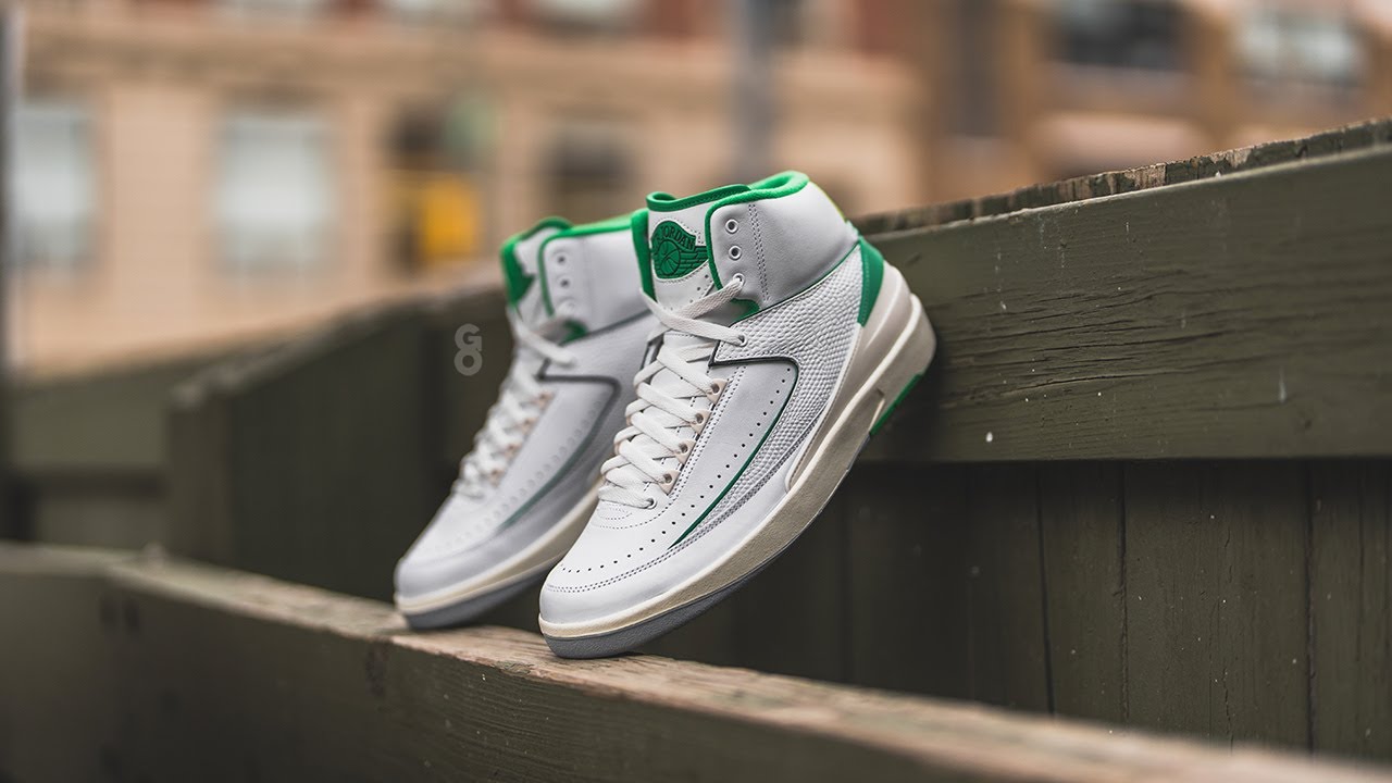 Air Jordan 2 Retro 