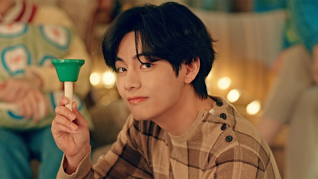 BTS、爽やか笑顔でハンドベル奏でる TVCM未公開シーン含めた特別版