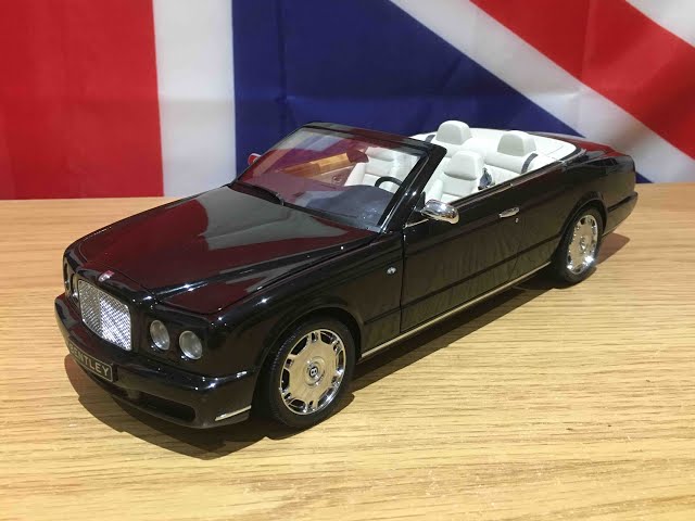 1:18 Minichamps 2006 Bentley Azure - YouTube