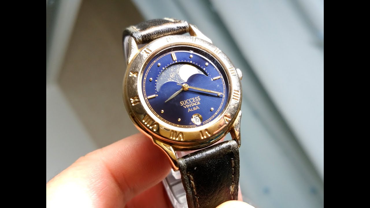 Seiko Alba Success Vintage Moon Phase Quartz Watch セイコー ムーン