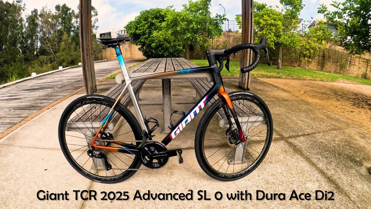 Giant TCR 2025 SL 0 with Shimano Dura Ace 12 Speed - YouTube