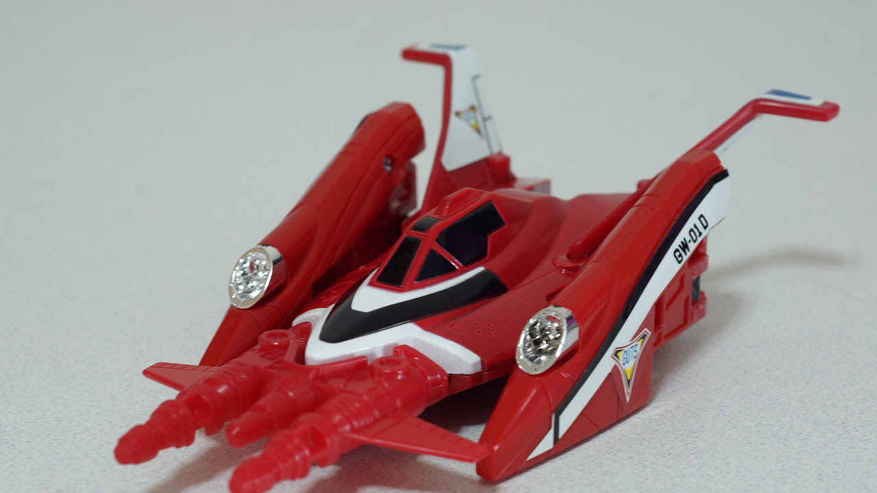 Ultraman Tiga GUTS Wing Crimson Dragon toy review ウルトラマン