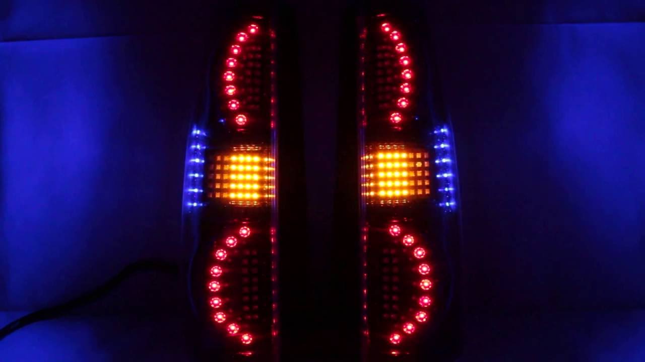 MH21S/22S ワゴンR RR フルLEDテール シーケンシャルウィンカー - YouTube