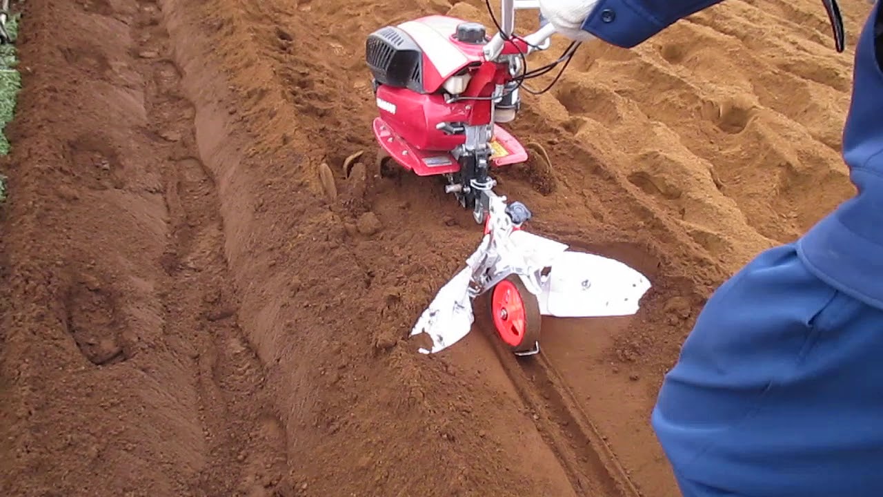 管理機アタッチメント YK300QT用「アポロ培土器Bプラス」 - YouTube