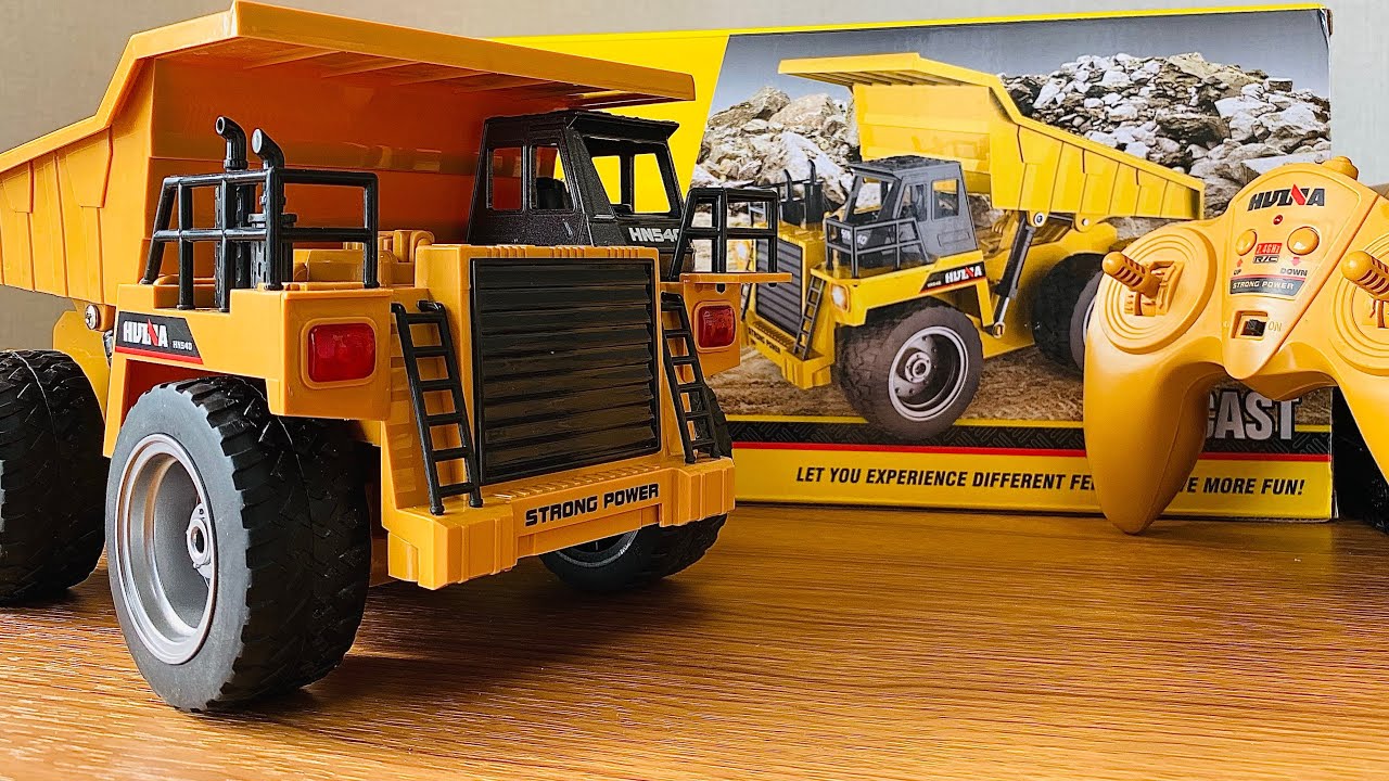 工事車両】5000円以下で買えるラジコンダンプカーが楽しすぎる