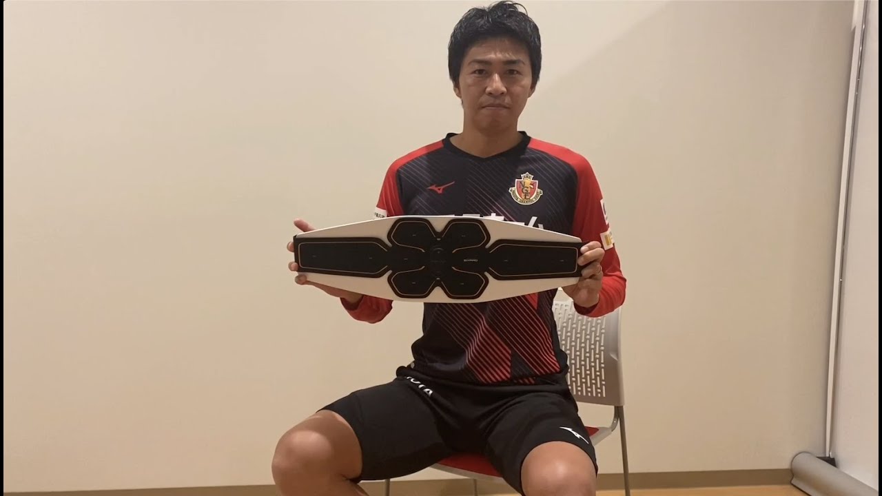 SIXPAD Abs Belt 自宅トレーニング」丸山祐市選手篇 - YouTube