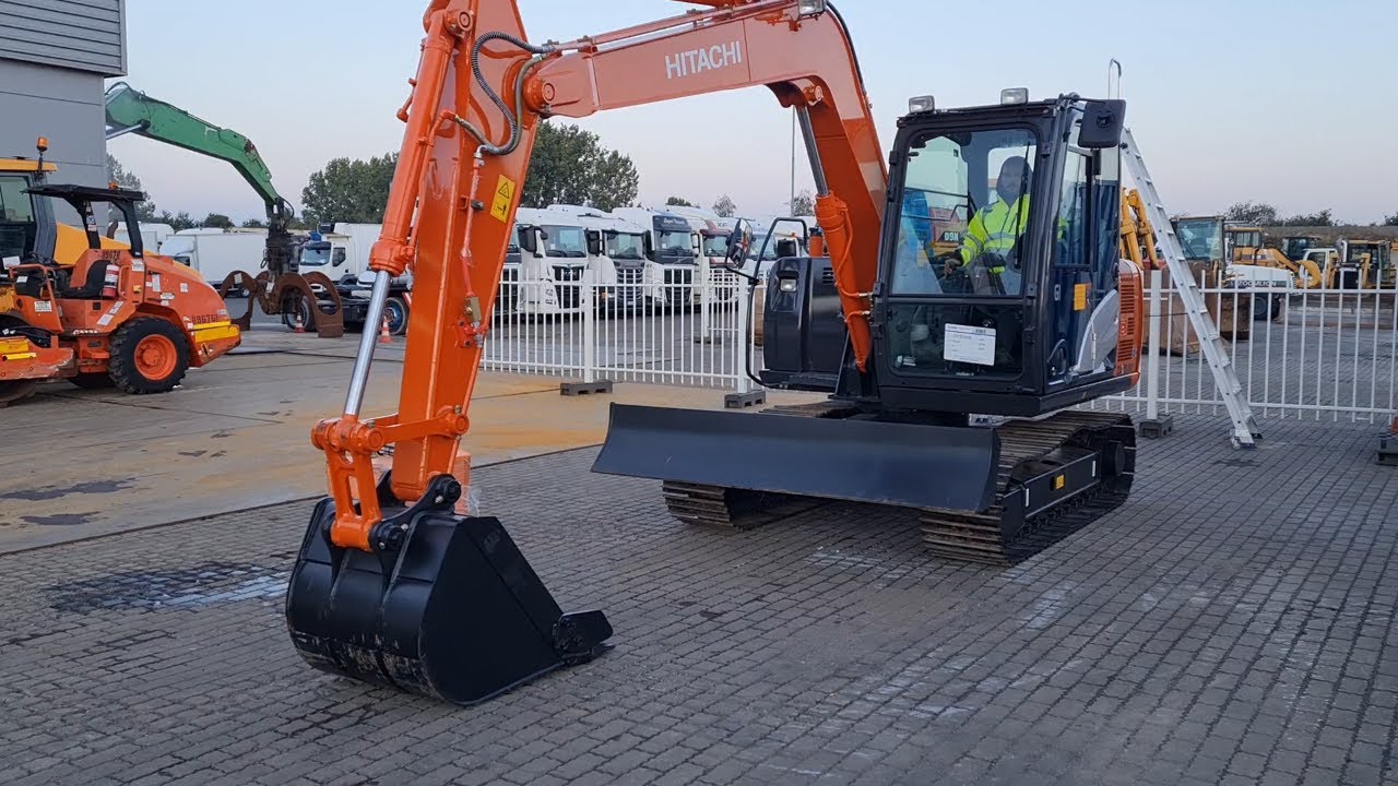 70151319 Hitachi ZX80 - YouTube