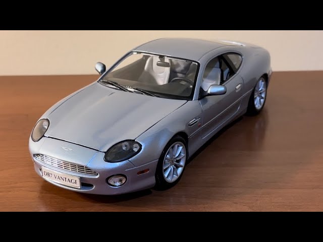 Maisto Aston Martin DB7 Vantage Review (Scale 1/18) - YouTube