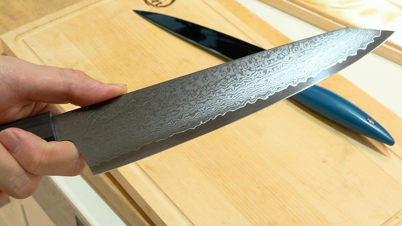 発売してもすぐ売り切れる！幻の青い包丁”きまぐれブルー”の出会いから