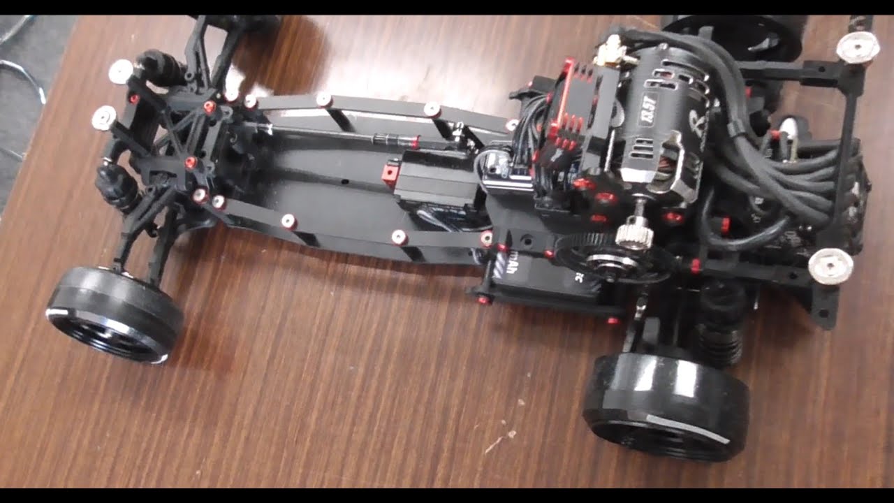 Hさん ReveD RDX FRP製 メインシャーシ&サイドデッキ&走行動画RWD