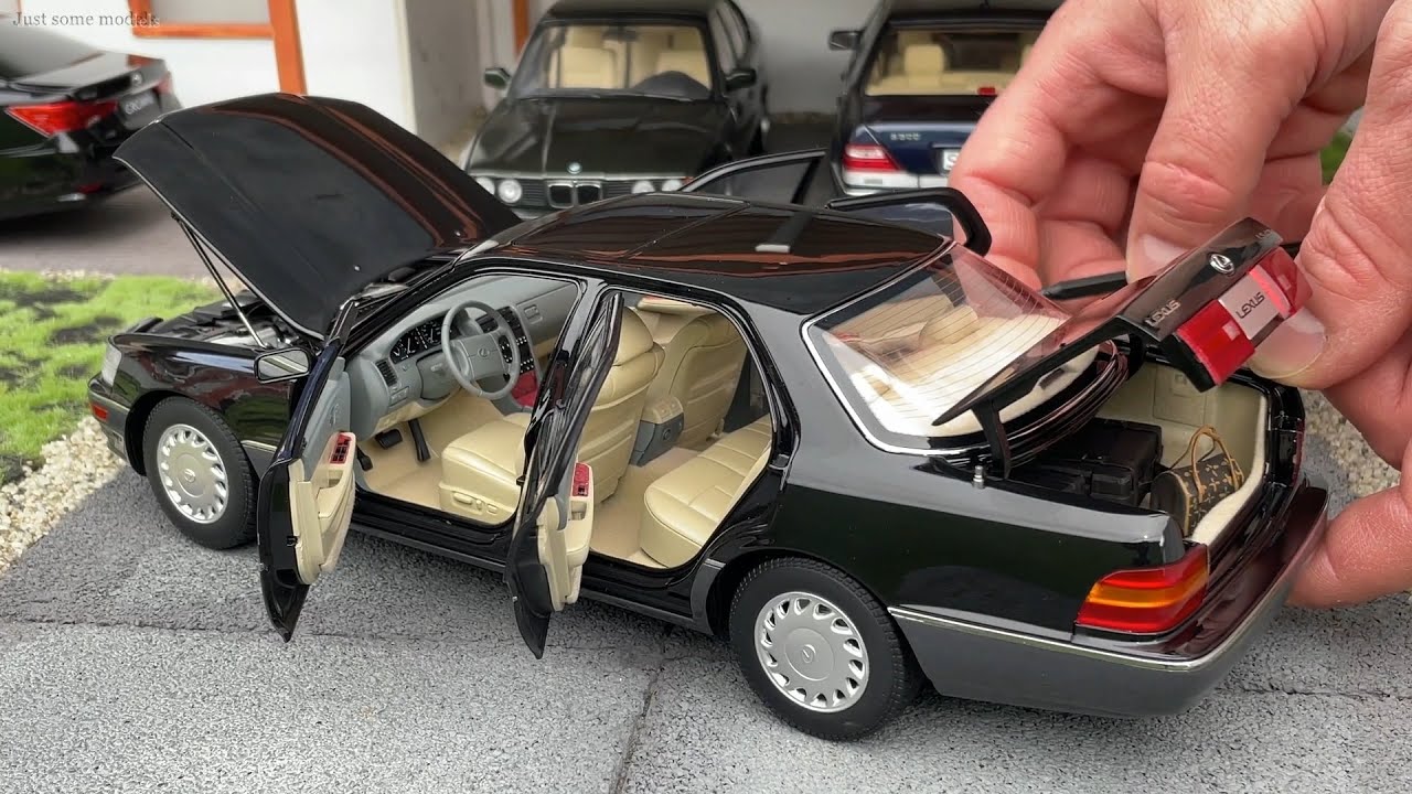 1:18 Lexus LS400 1.gen (XF10), Black Onyx - Xiaoguang Model