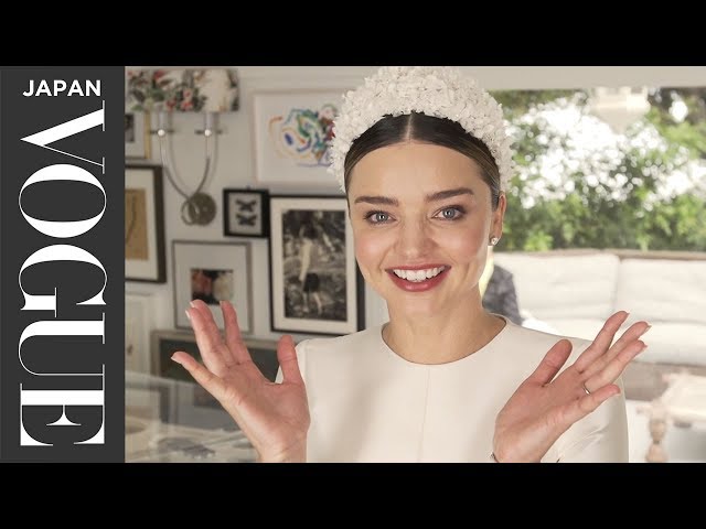 ミランダ・カーのウェディングドレスフィッティングに密着！| VOGUE