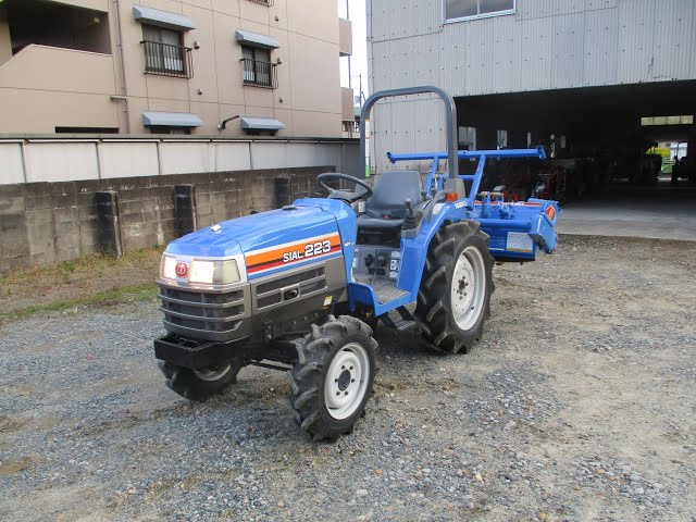 イセキ トラクター TF223F-UQ シアル223 22馬力 564時間 自動水平
