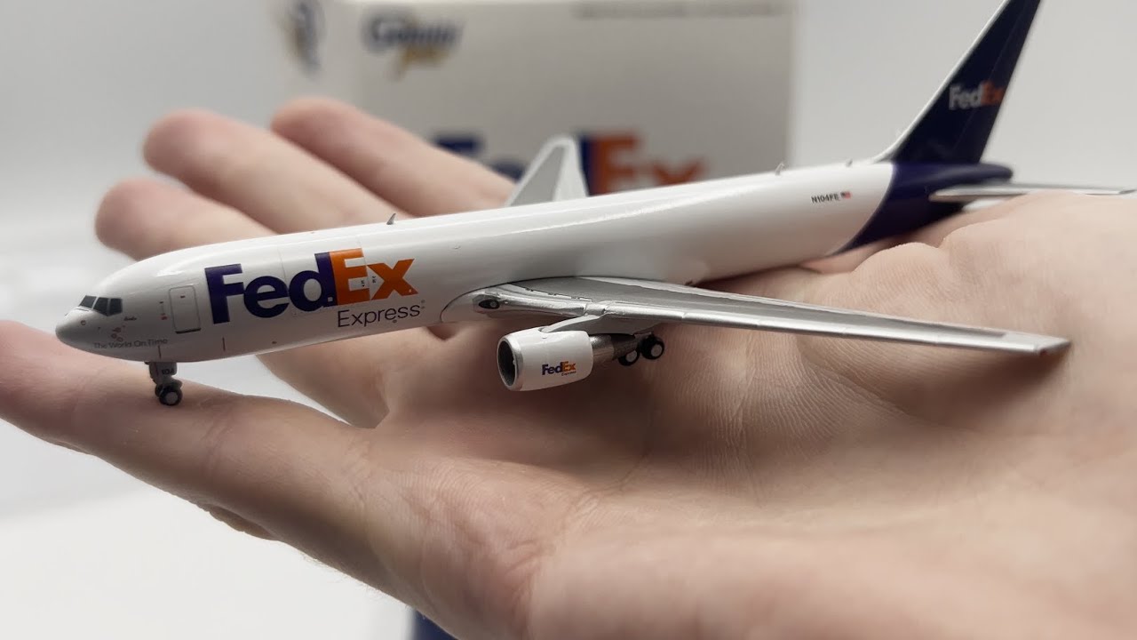 Gemini Jets FedEx Express Boeing 767-300F 1:400 GJFDX1994 Unboxing