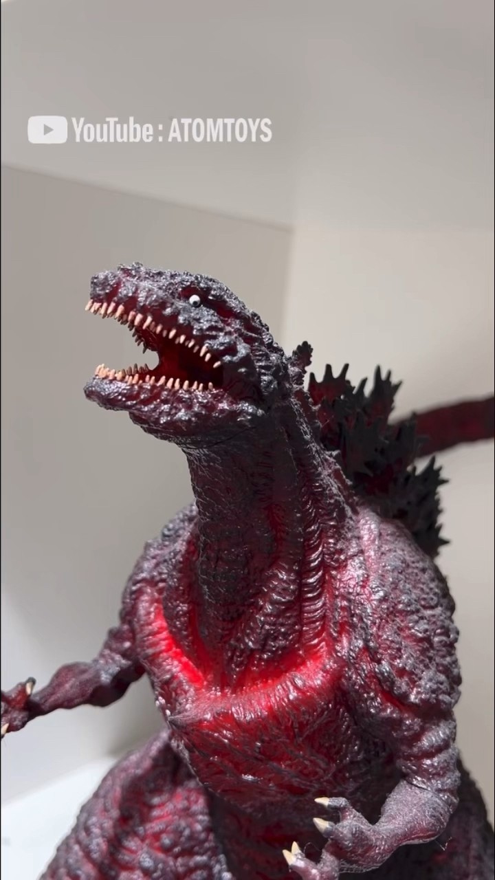 日比谷ゴジラスクエア ゴジラ像 5th anniversary レッドクリア Hibiya